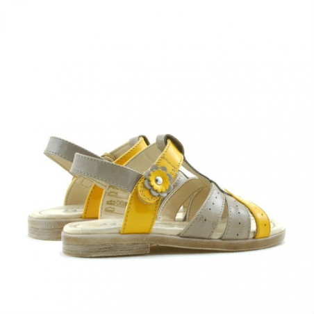 Sandalen für Kleinkinder 18c Lack Cappuccino+Gelb
