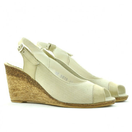 Damensandalen 5019 beige Lack kombiniert