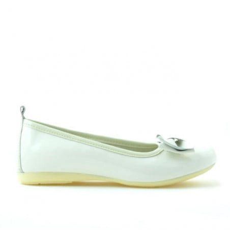 Kinderschuhe 141 Lack Beige
