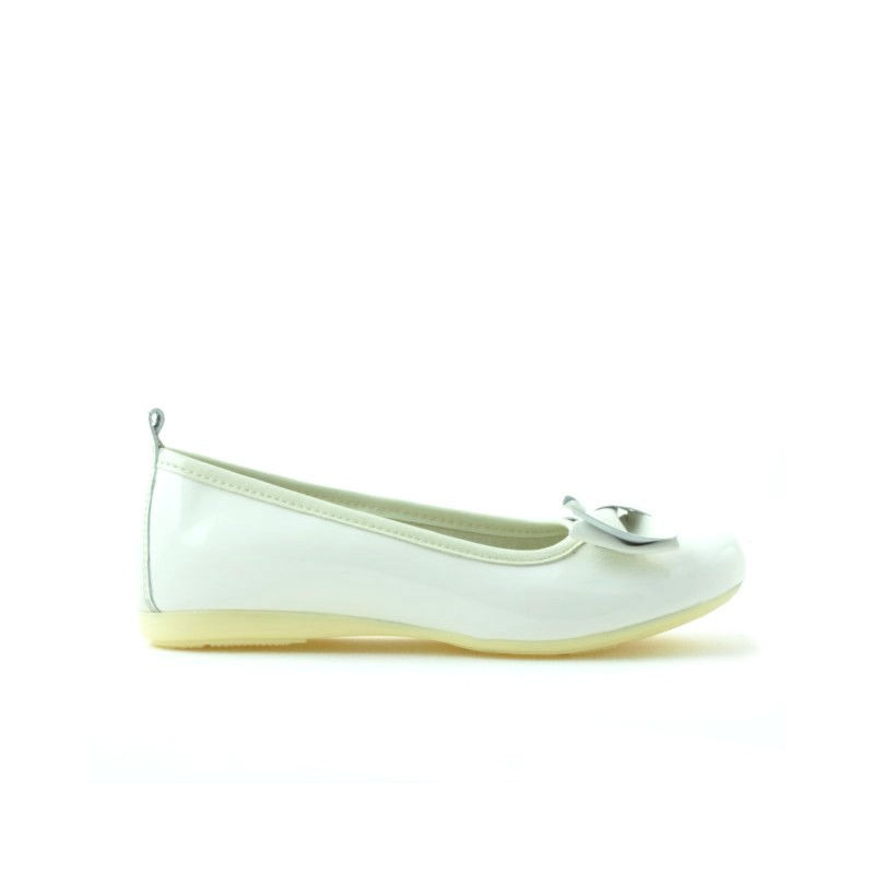 Kinderschuhe 141 Lack Beige