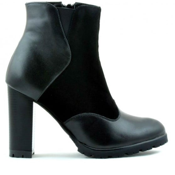 Damenstiefel 1162 schwarz kombiniert Damenstiefel 1162 schwarz kombiniert