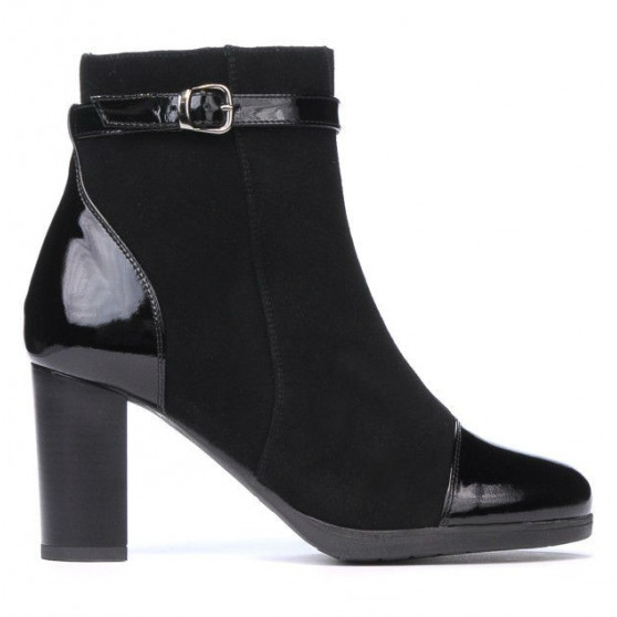 Damenstiefeletten 1165 in schwarz kombiniert mit Antilope Damenstiefeletten 1165 in schwarz kombiniert mit Antilope