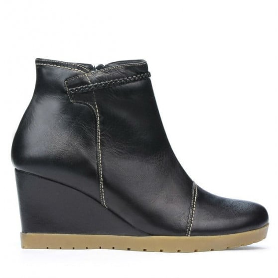 Damenstiefel 1143 schwarz