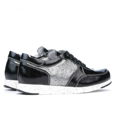 Damensneaker 682 schwarze Lackkombination