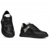 Schwarze Sportschuhe 928 kombiniert