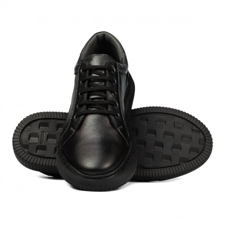 Schwarze kombinierte Sportschuhe 943