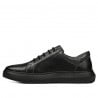Schwarze kombinierte Sportschuhe 943