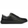 Schwarze kombinierte Sportschuhe 943