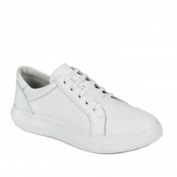 Sportschuhe 943 weiß