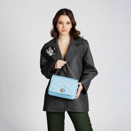 Damentasche Schultertasche 005g hellblau lifestyle