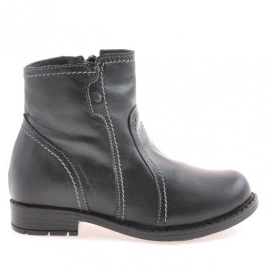Kleinkinderstiefel 28c schwarz Kleinkinderstiefel 28c schwarz