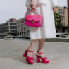 Damentasche 022g Fuchsia-kombiniert lifestyle