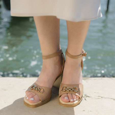 Damensandalen 5109 camel lifestyle