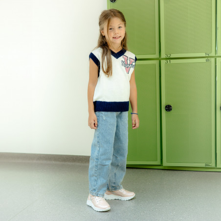 Kleine Kinderschuhe 72c Perlenpuder lifestyle