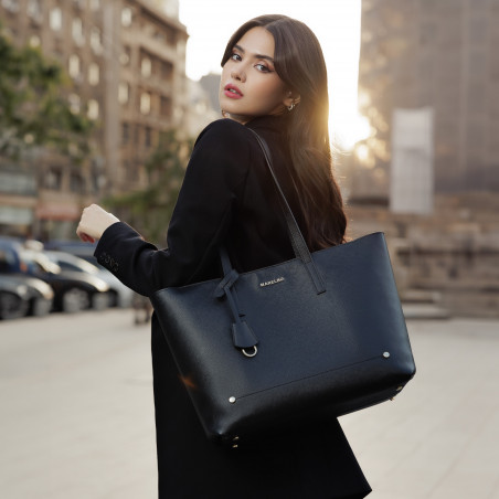 Damentasche Schultertasche 034g schwarz Safiano lifestyle