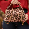 Damentasche 037g Cavallino Leopard lifestyle
