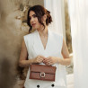 Handtasche Damen Hand 039g Cognac Braun lifestyle