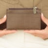Portemonnaie 209g 01 Krokodil Dunkelbraun lifestyle