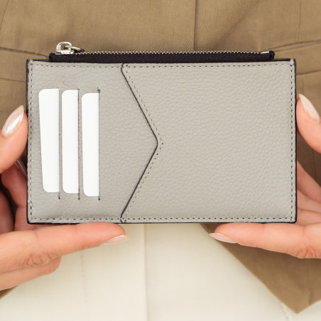 Kartenhalter 209g 01 Biz Grau lifestyle