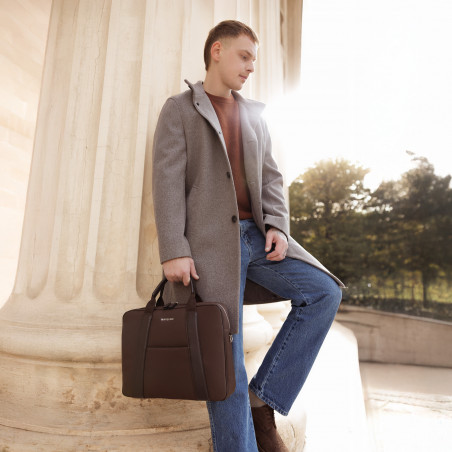 Laptoptasche 306g 01 Espresso lifestyle