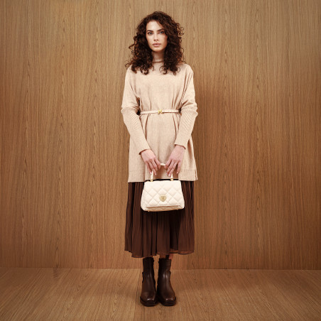 Damentasche Schultertasche 049g Panna Safiano lifestyle