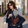 Damentasche 037-1g burgundy lifestyle